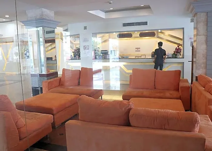 酒店 Chaleena Princess Ramkhamhaeng 4*