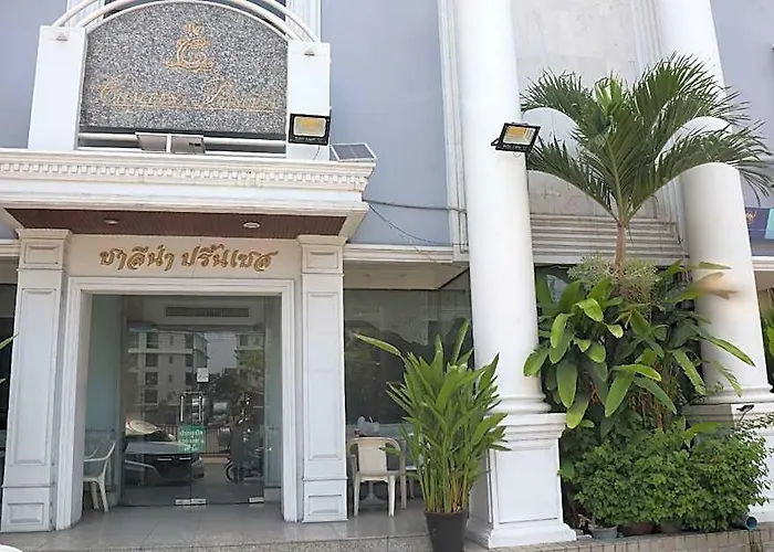 酒店 Chaleena Princess Ramkhamhaeng 4*