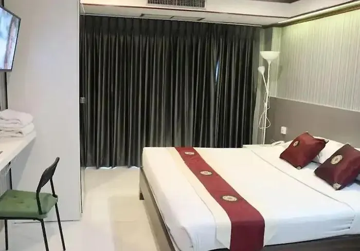 酒店 Chaleena Princess Ramkhamhaeng 4*